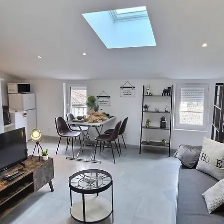 Appartement L'ESCAPADE Netflix Proche Gare à Angoulême Extérieur photo